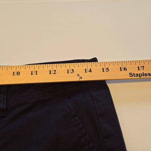 White House Black Market Capri Womens Size 6 Black Mid Rise Stretch Casual - Picture 9 of 12